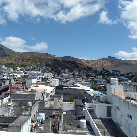 Vue De Vallee Apartamento Port Louis Exterior foto